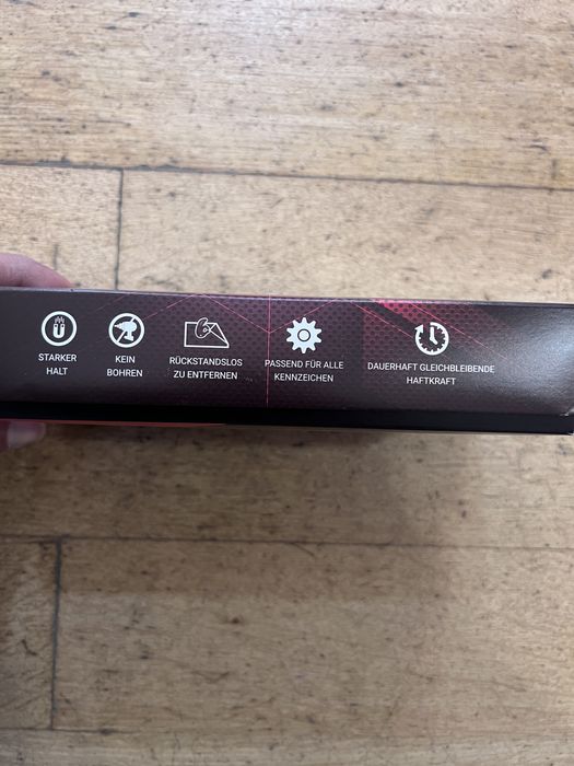 Suporte Magnético Invisível para Matrícula IVALITY (Novo)