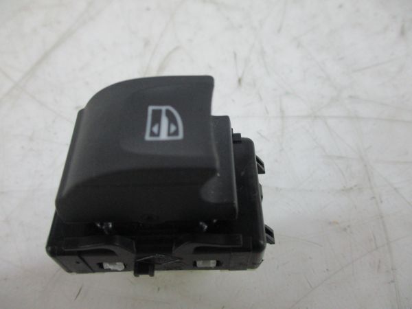 Comando / botão / interruptor vidros frente direito RENAULT Clio IV (B