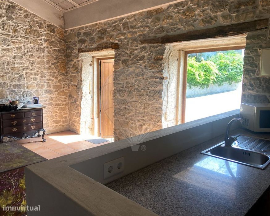 Moradia T0 para venda