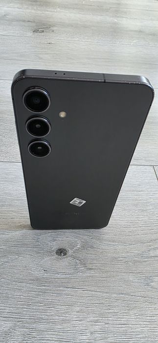 Samsung S24+ Gwarancja dodaje pokrowiec Kupiony za gotówkę