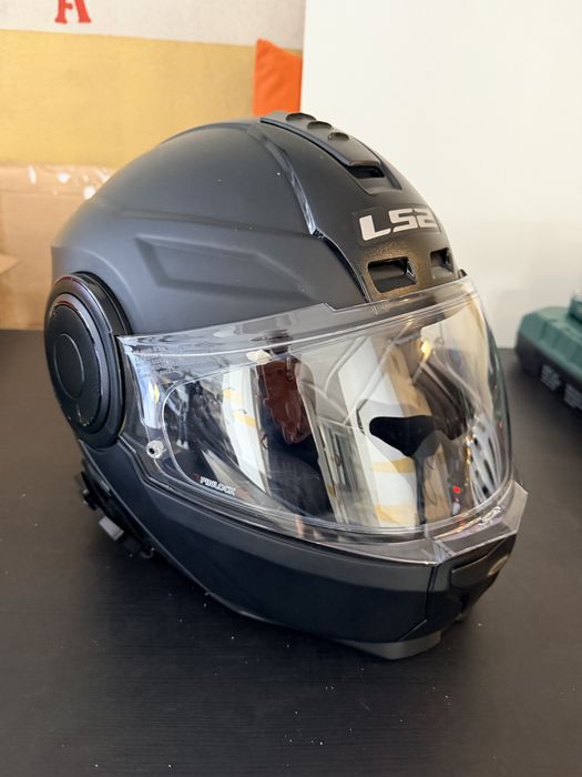 Equipamento para Moto | Capacetes | Luvas | Casaco | Auscultadores
