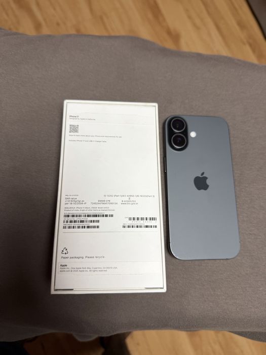 Iphone 17.   256GB