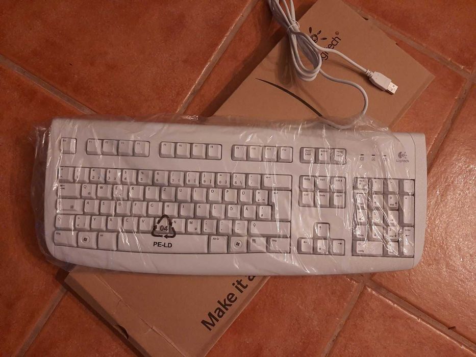 Teclado Novo Alemão