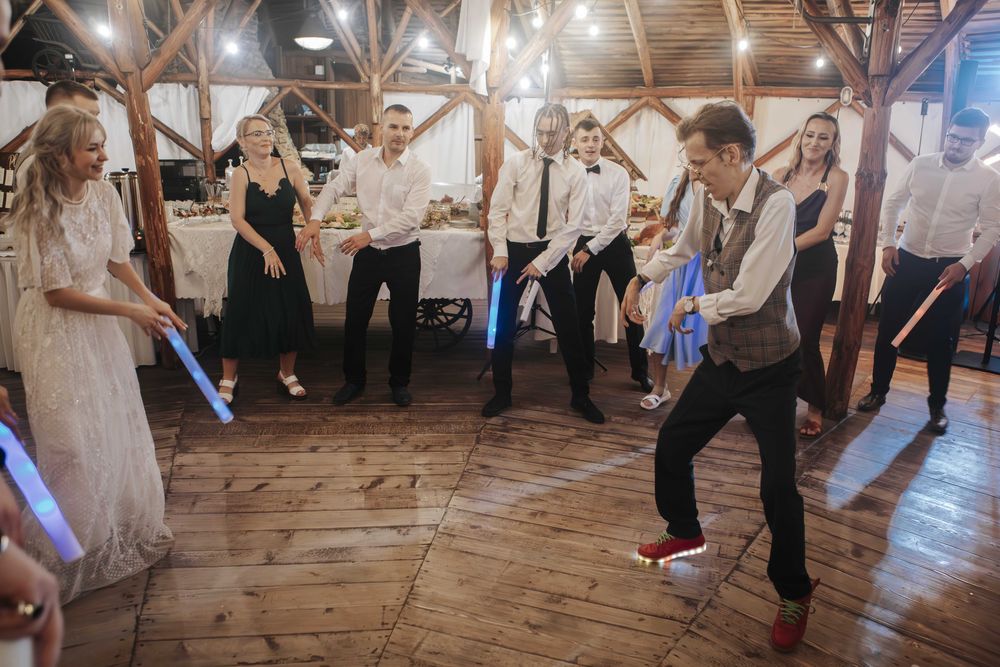 DJ na wesele bez cringe'u | Wodzirej + Saksofon + Akordeon