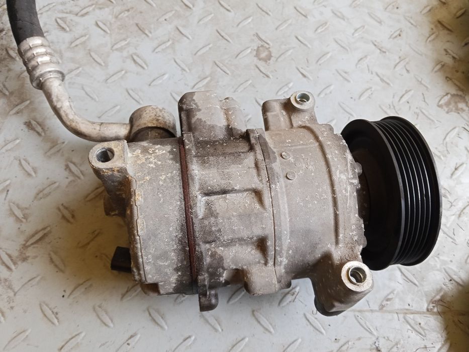 Pompa kompresor sprężarka klimatyzacji 2.0 TDI VW audi 1K0820859N