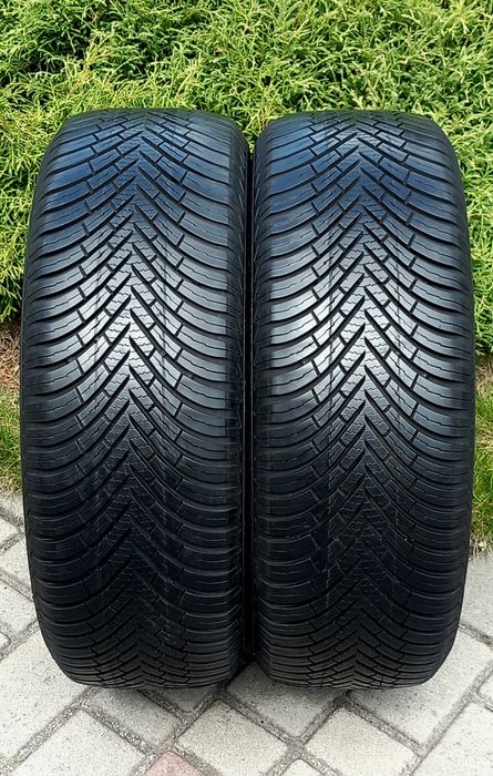205/55 R16 VREDESTEIN Всесезон Пара 22й рік 6,5мм Резина Гума 205 55 16 Шини
Дві шин