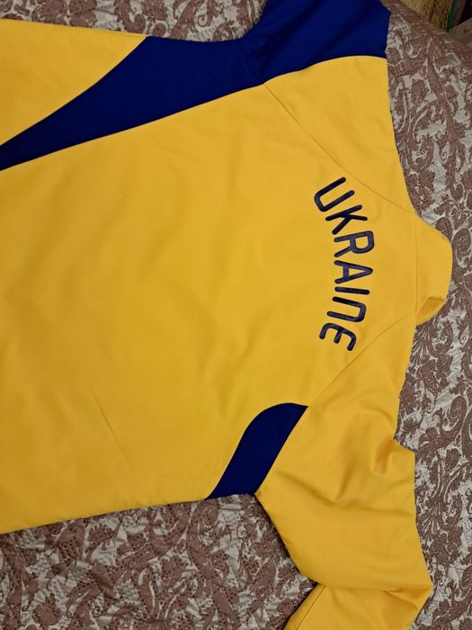 Олімпійська кофта збірної України
