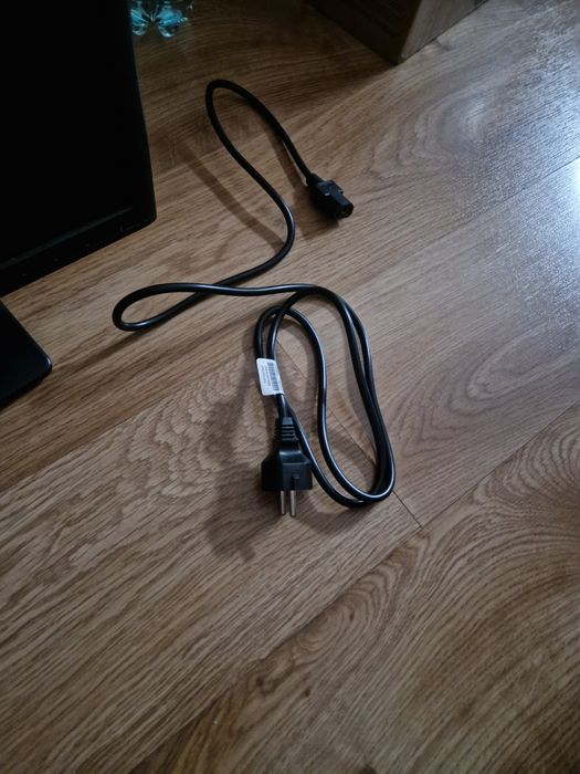 Monitor hp 20 cali