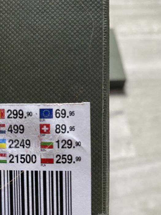 Nieużywane, eleganckie, przewiewne buty „Gino rossi” rozmir 40.