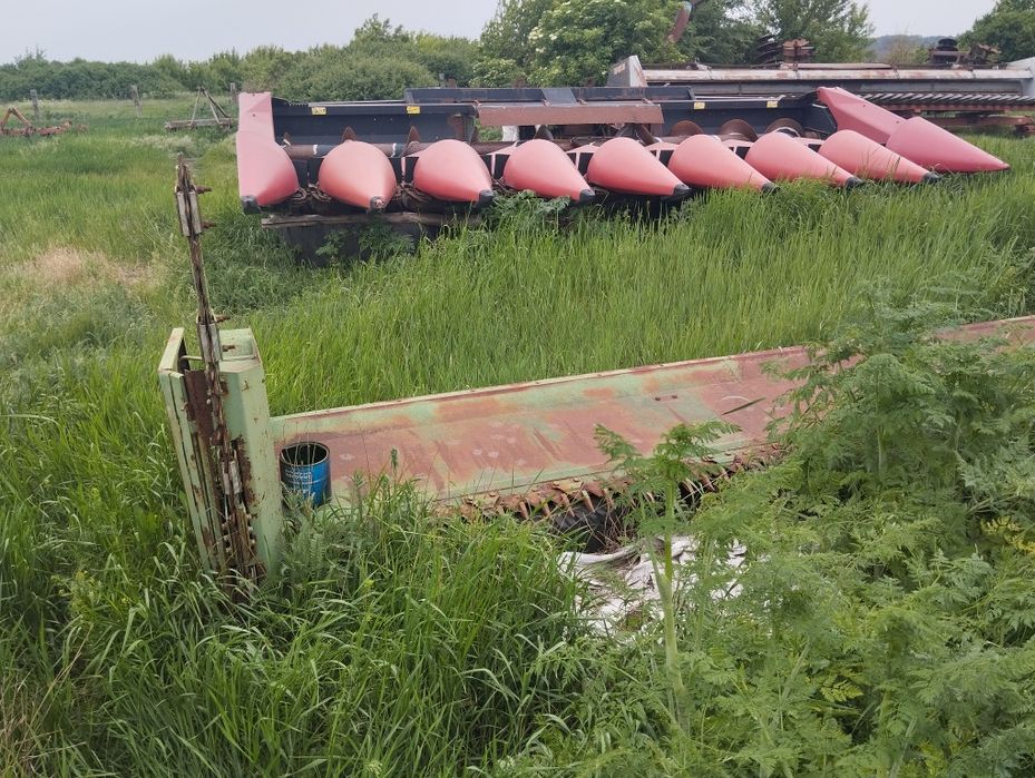 Продам майже новий стіл ріпаковий на дон 1500