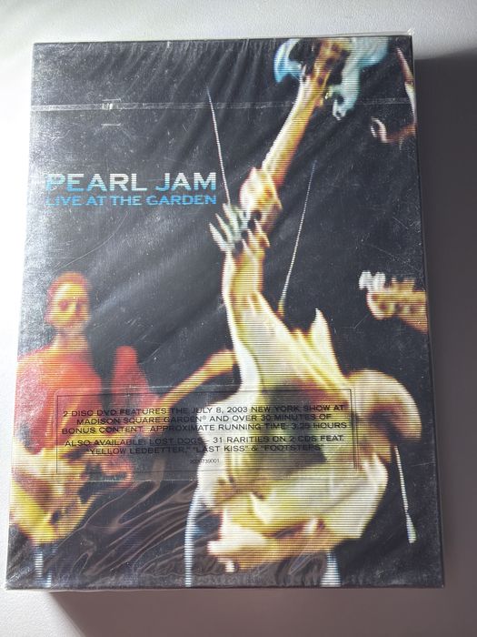 Pearl Jam - Live at the Garden (DVD Duplo) | NOVO / SELADO