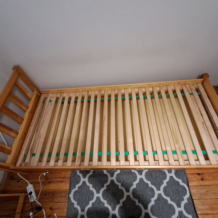 Łóżko drewniane 90/200 - oddam za darmo