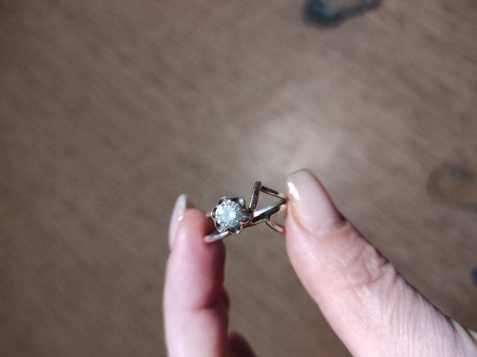 Серебряное кольцо