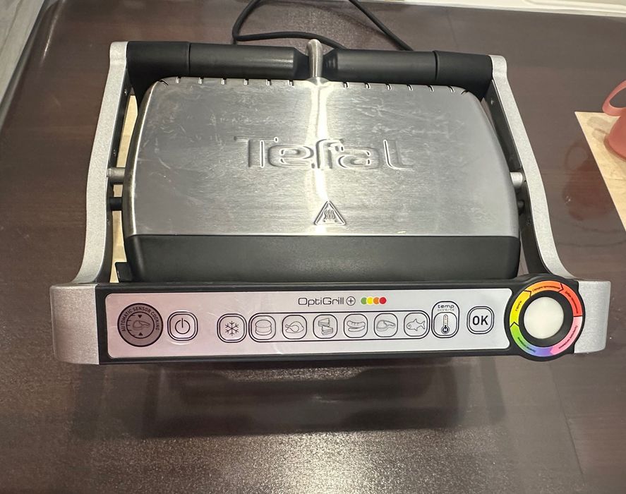 Гриль-барбекю електричний Tefal OptiGrill+