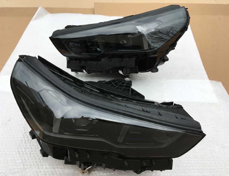 Передні фари права/ліва BMW g60 g61 5-series 2023-2025