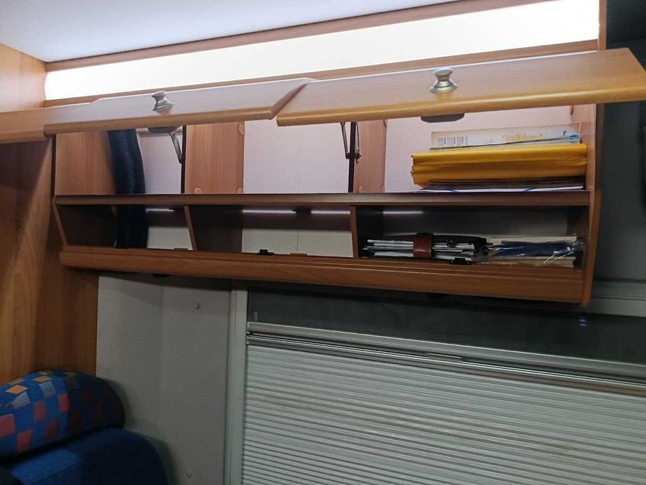 Autocaravana Knaus Integral 04/2001 com 35.000km reais