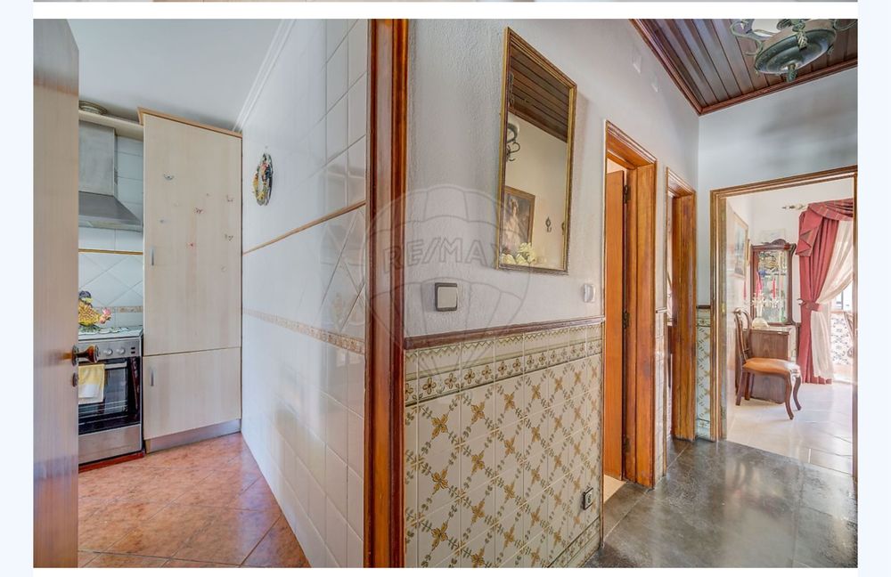 Apartamento T2 à venda em Viso setubal