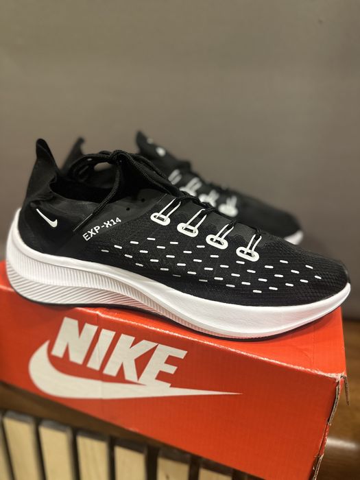 Кросівки  Nike Exp -X14 p.43,44 нові оригінал сток