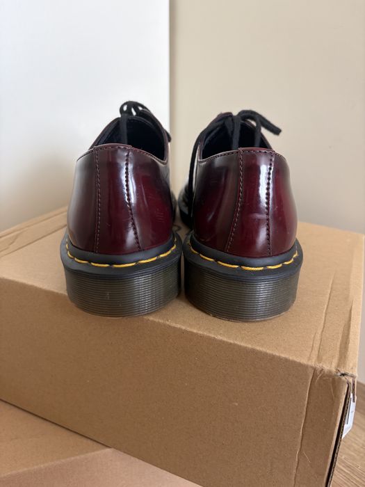 Dr. Martens 1461 Cherry Red Vegan, розмір 39, жіночі