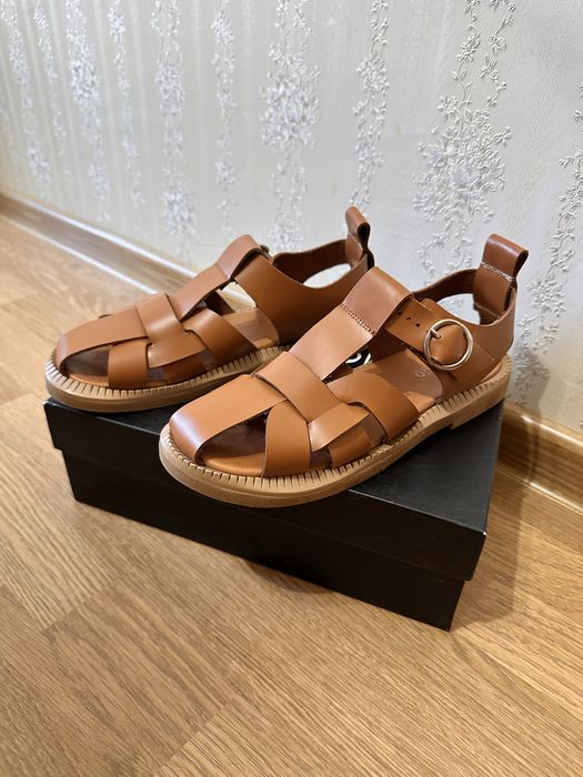 Продам босоніжки Prego, сандалі