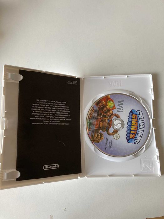 Skylanders Giants Completo (Jogo + Figuras + Base) - Jogo Nintendo Wii