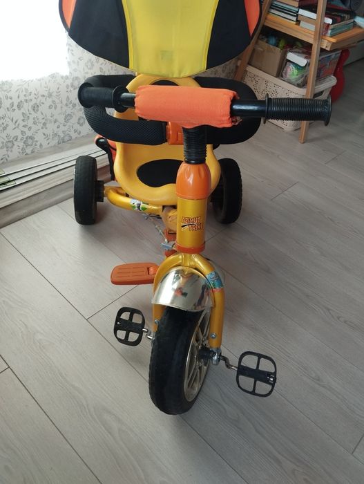 Дитячий велосипед