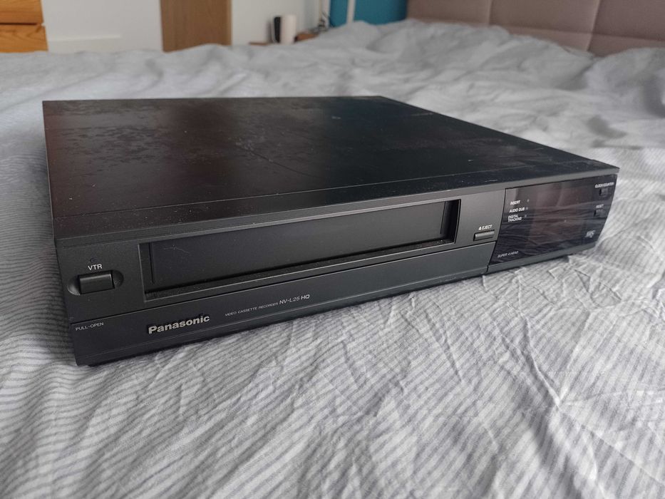 Magnetowid Panasonic NV-L25 HQ odtwarzacz video