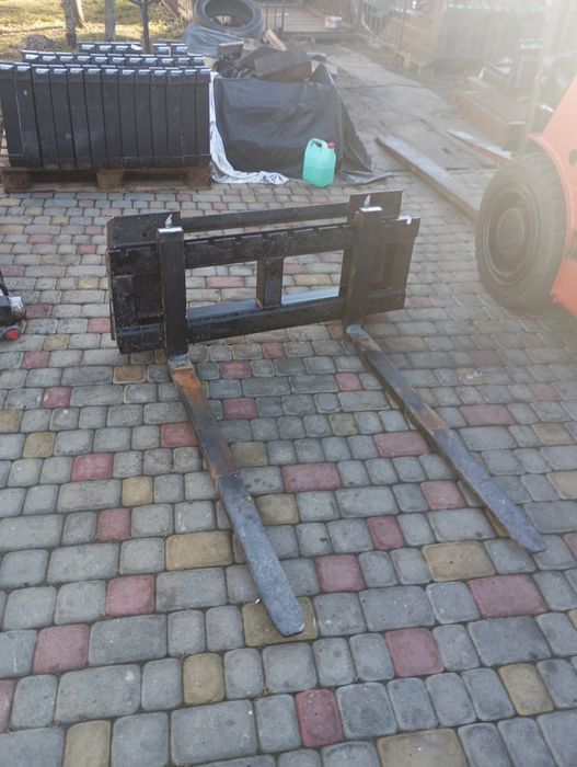 Навіска на бобкет