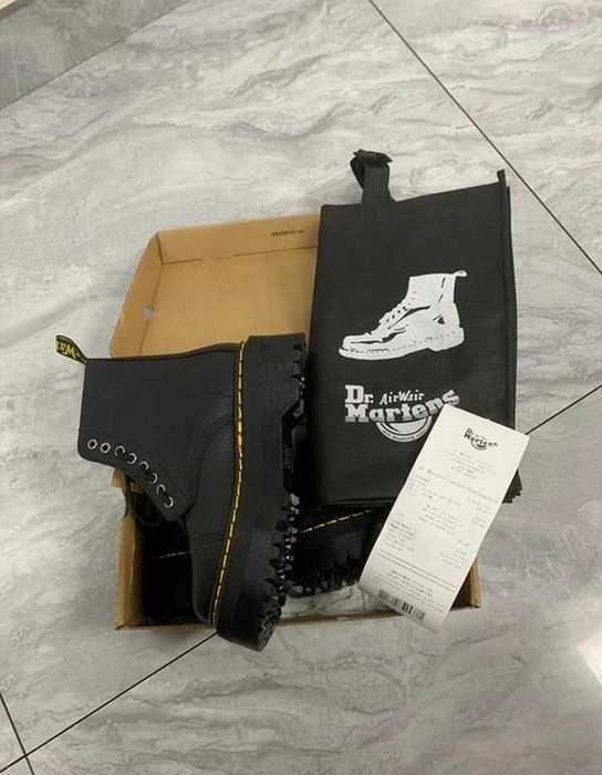 Dr. Martens Jadon Platform Boots Black Smooth Leather R.38