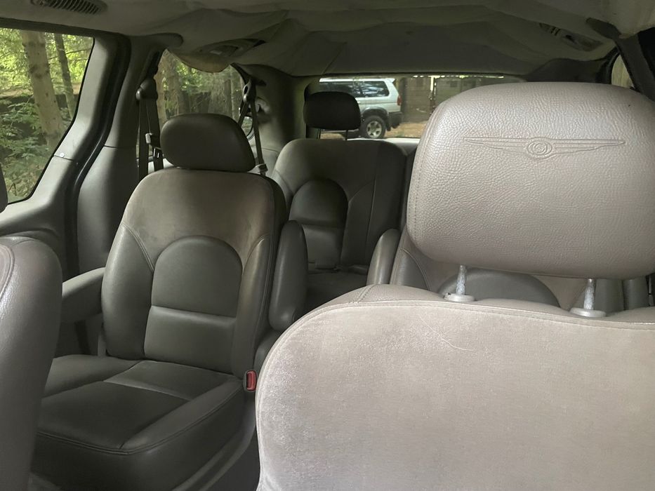 Chrysler Town&Country IV
