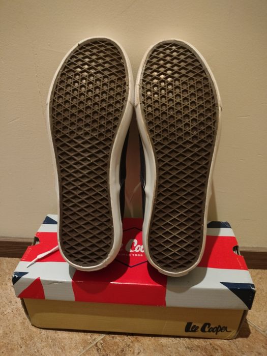 Тенниски Lee Cooper