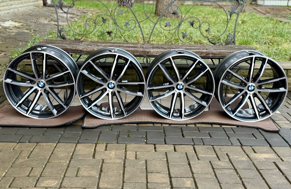 Нові різноширокі диски BMW оригінал 662M Style 5х112 на G30 G31 G32G11