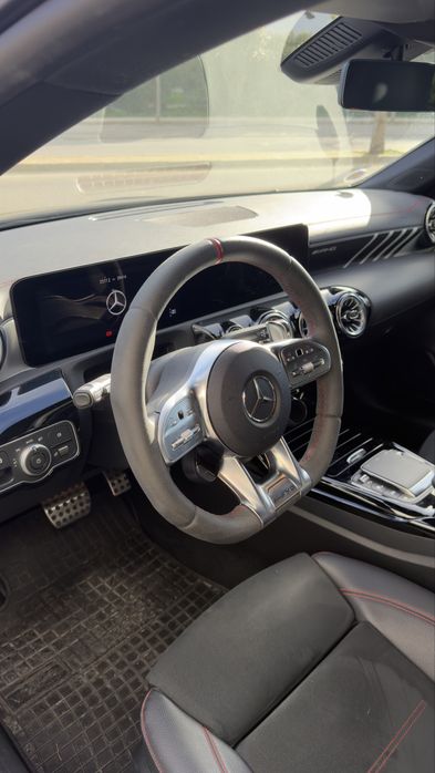 Mercedes Benz CLA 45S Amg 421cv de 2023 otimo estado