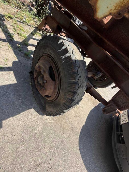 Продам причеп двоосний