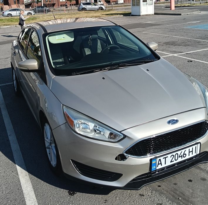Ford Focus 2017 VIN 1FADP3F2XHL269937 фото оголошення 4 з 11