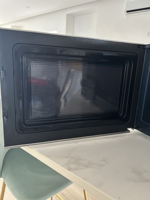 Micro-ondas Samsung com Grill