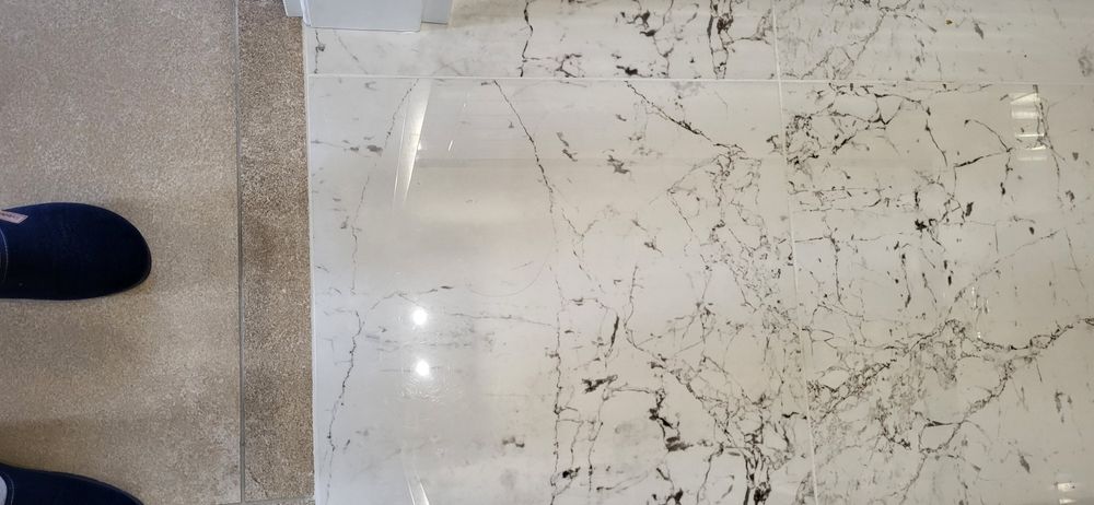 Kafle 60x60  Projekt Macieja Zienia