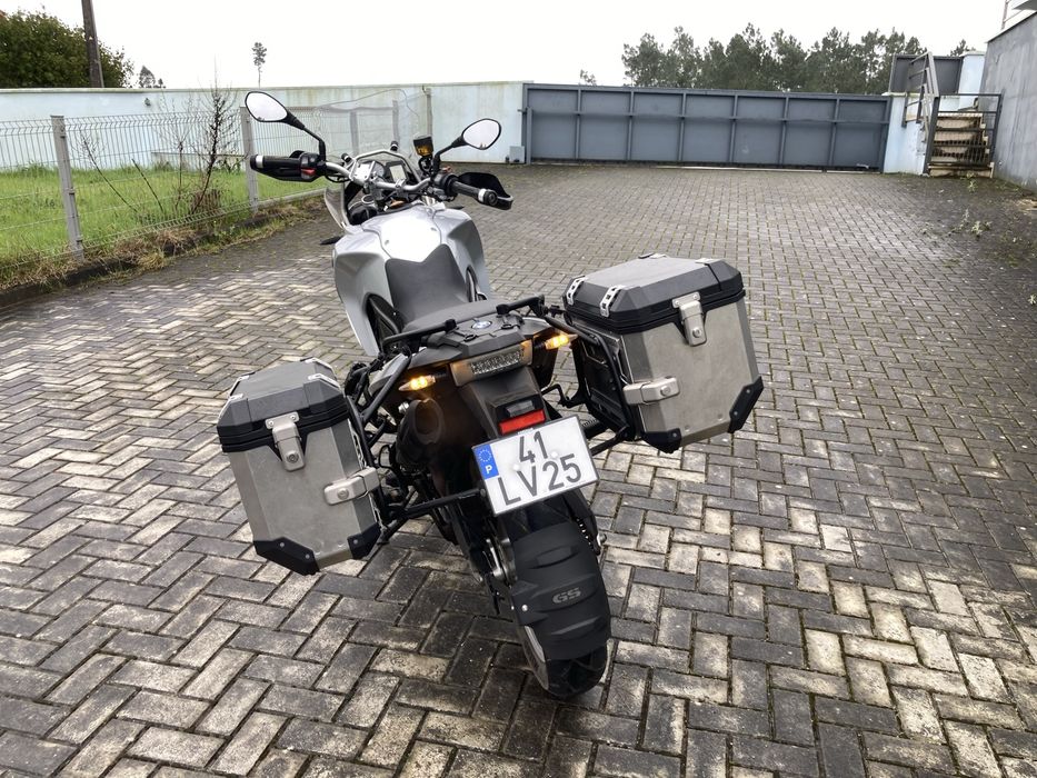 BMW F650GS (800cc)