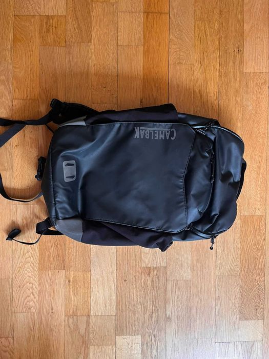 Sprzedam plecak rowerowy CamelBak 2507 M.U.L.E. Commute 22