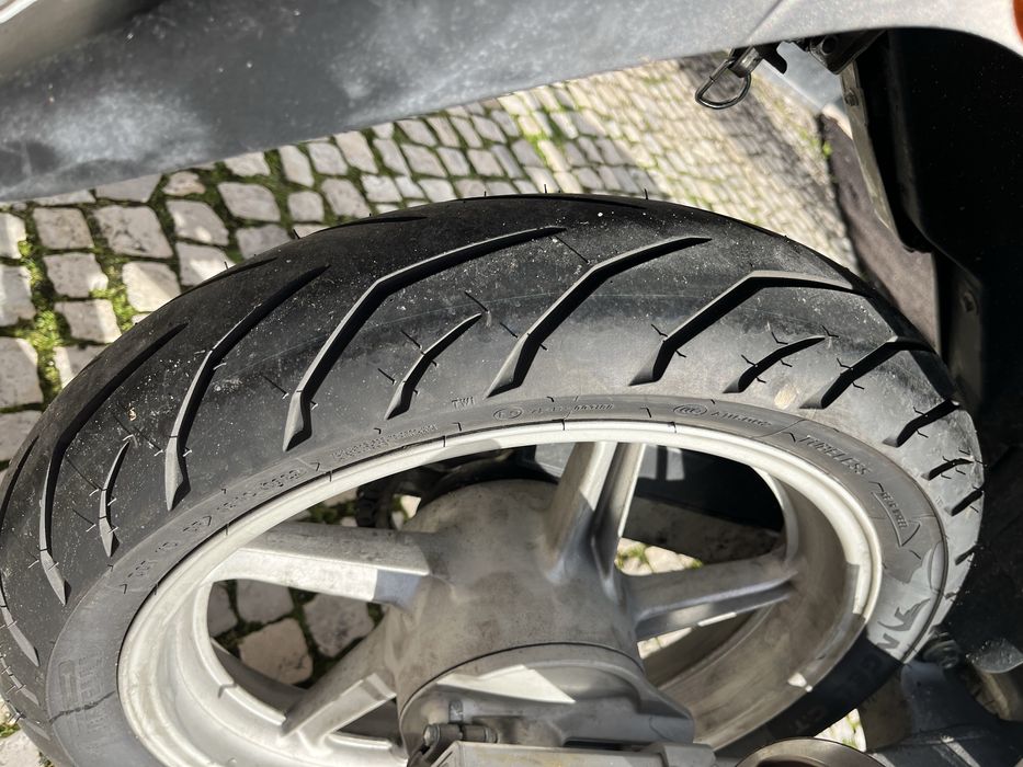 Honda CBF 250 com apenas 23k kms