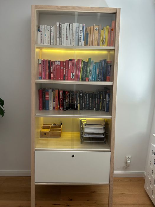 Witryna VOX spot young regał