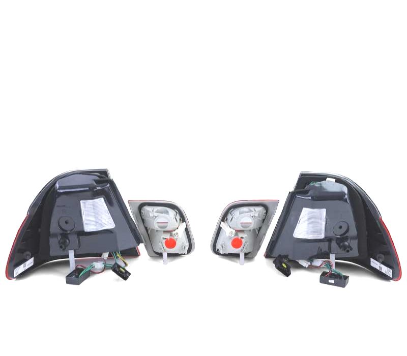 FAROLINS TRASEIROS LED BMW E46 98-01 VERMELHO CROMADO LOOK M3