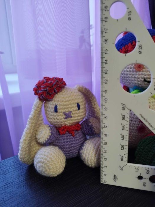 Набор Вязанные игрушки (снеговик, зайчик, яблоко)