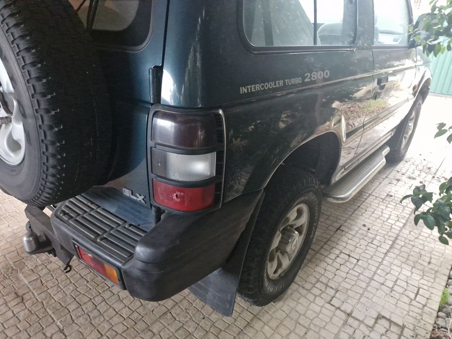 Vendo jipe Mitsubishi  2.8 diesel do ano 1998,.com 260.000km foto 2