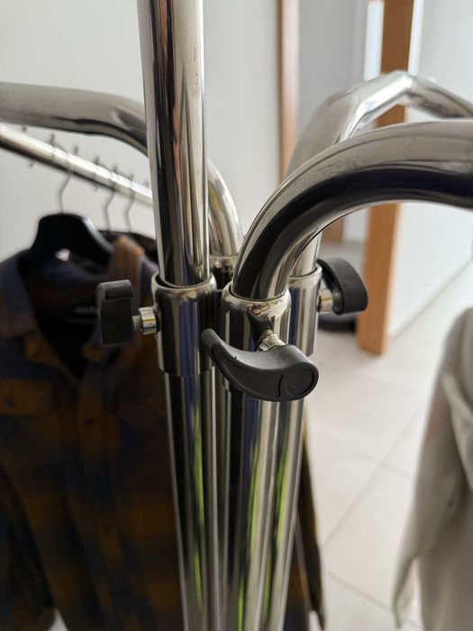 Expositor estendal roupa Inox loja NOVO