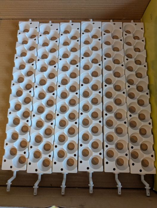 Лоток перевороту яєць