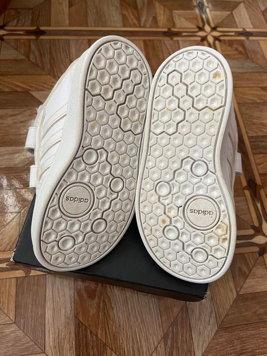 Adidas дитячі кеди