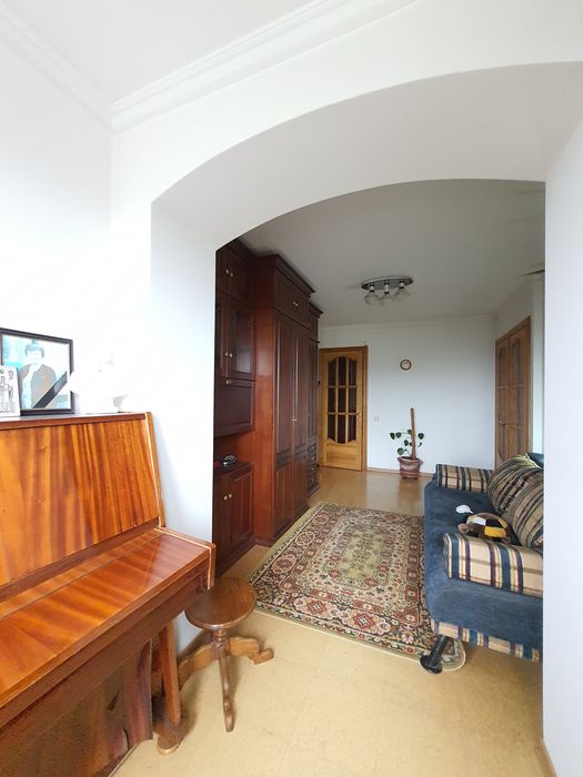 Продам квартиру на Победе 5 кредит,сертификат