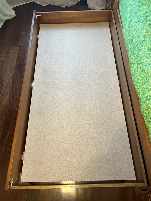 Cama solteiro c/ colchão e c/ cama extra
