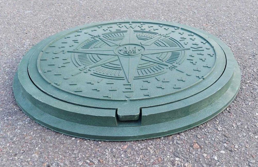 Люк садовий патріотичний "Герб УКРАЇНИ" зелений